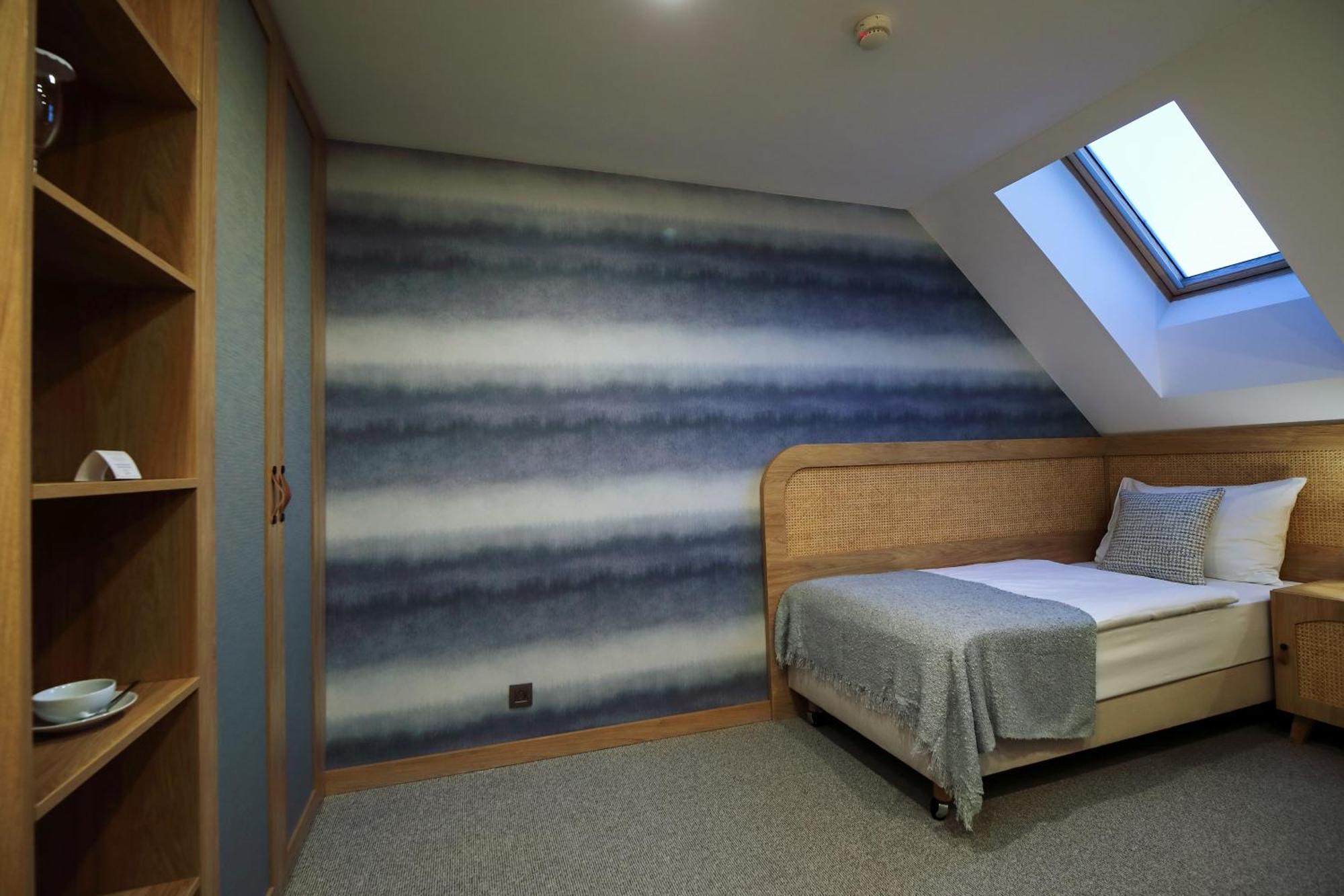 Hotel Zlaty Klucik - Golden Key With Luxury Spa Nitra Exterior photo