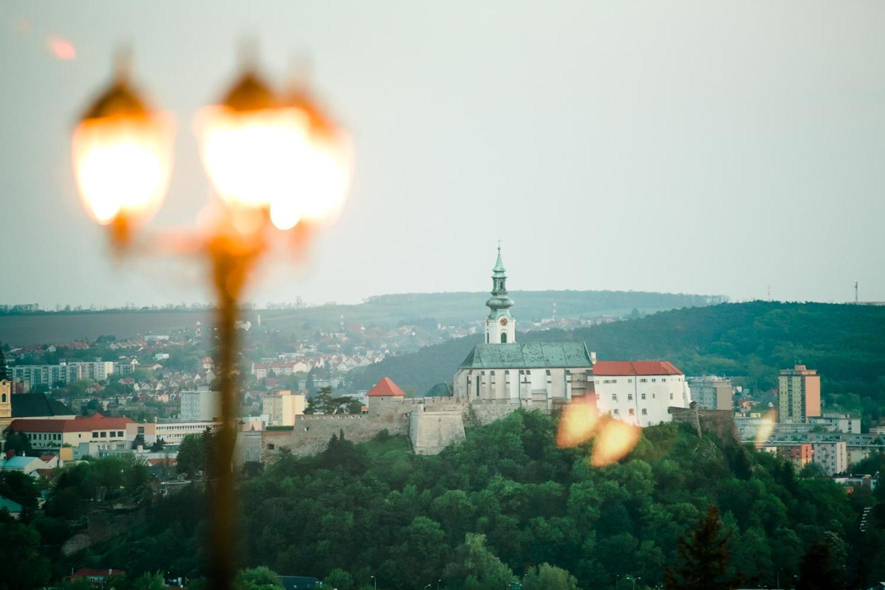 Hotel Zlaty Klucik - Golden Key With Luxury Spa Nitra Exterior photo